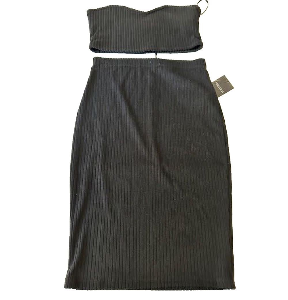 NWT Forever 21 Womens M Black Ribbed Tube Top Midi Skirt 2 Piece Matching Set